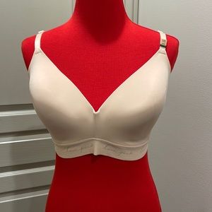 NEW VS PINK Wireless Bra